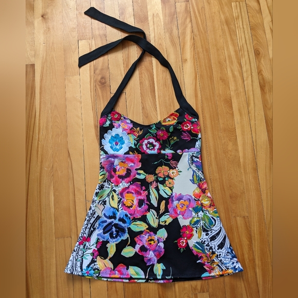 Top Métamorphose médium - Picture 1 of 7